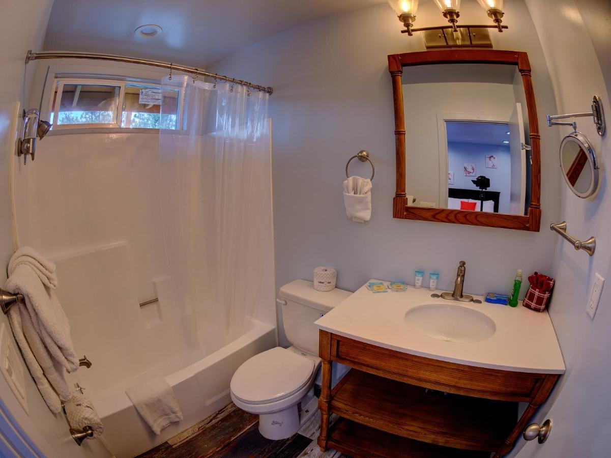Tao Cabins Big Bear City Exterior photo