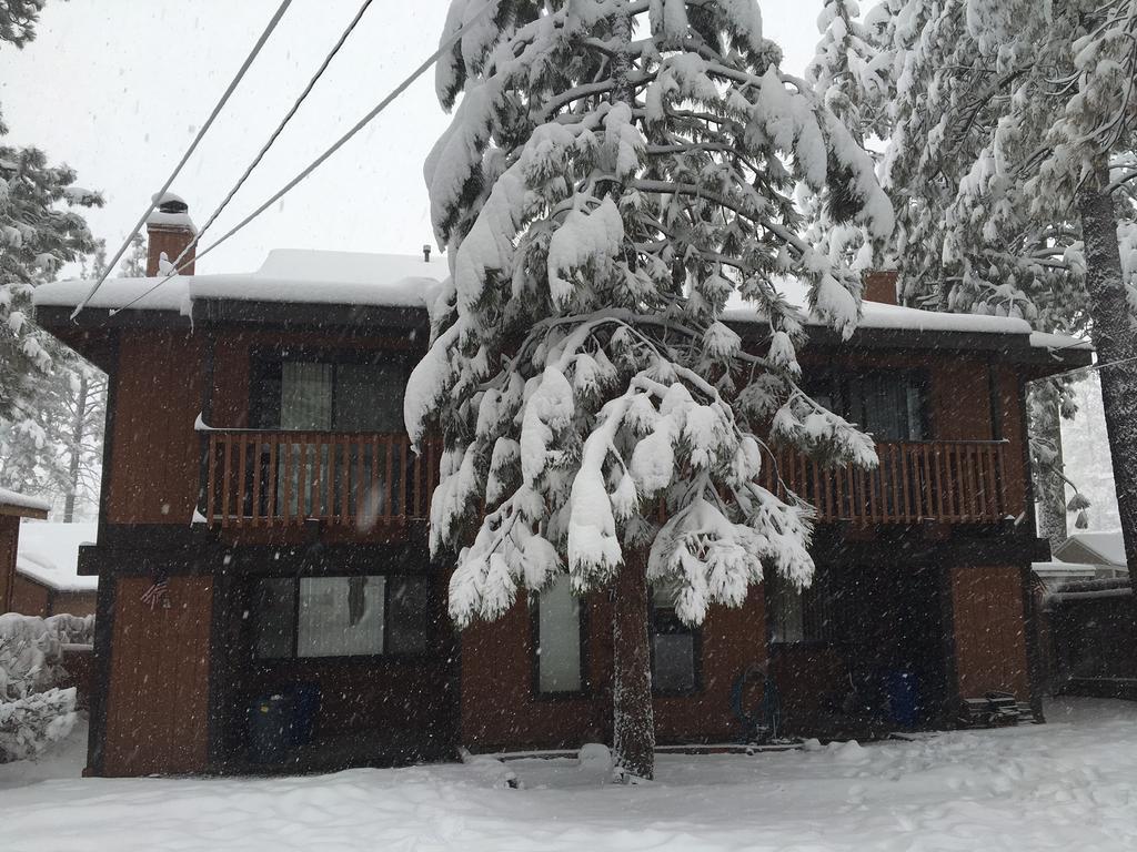 Tao Cabins Big Bear City Exterior photo
